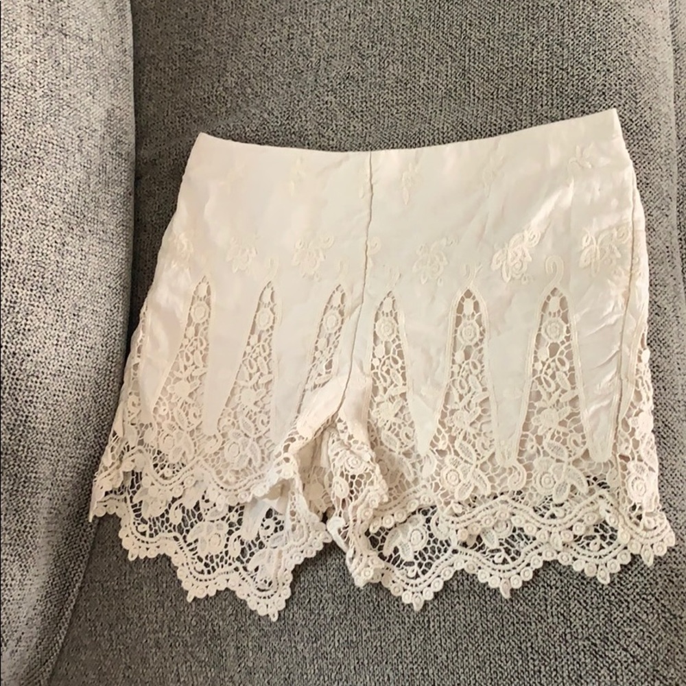 Linen shorts